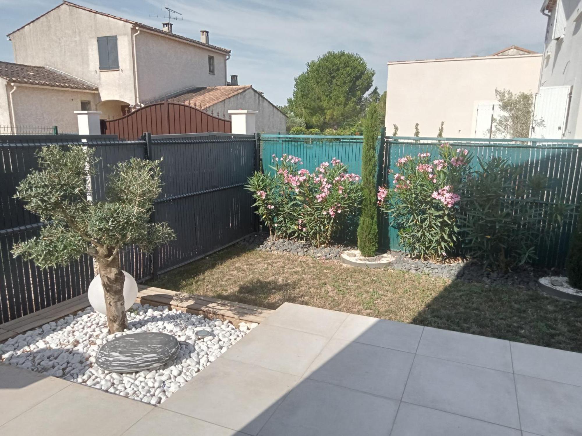 Les Lauriers Roses Apartment Фонвией Екстериор снимка